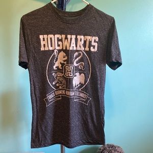 Wizarding World Small Harry Potter Tee EUC